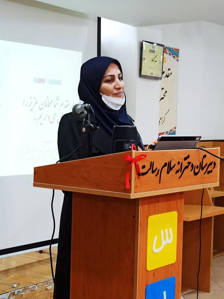 جلسه دانش افزایی با موضوع نحوه رفتار با نوجوان 1
